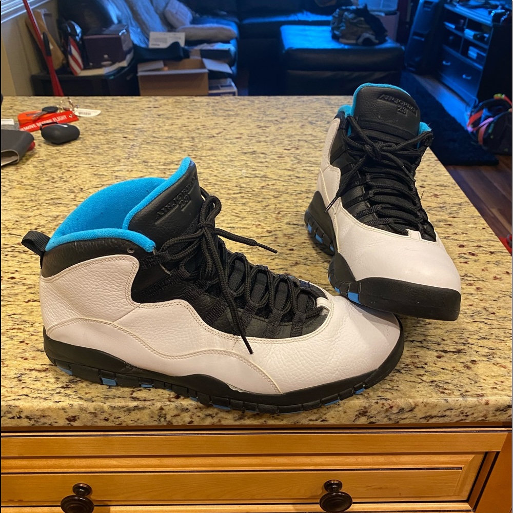 Powder Blue 10’s